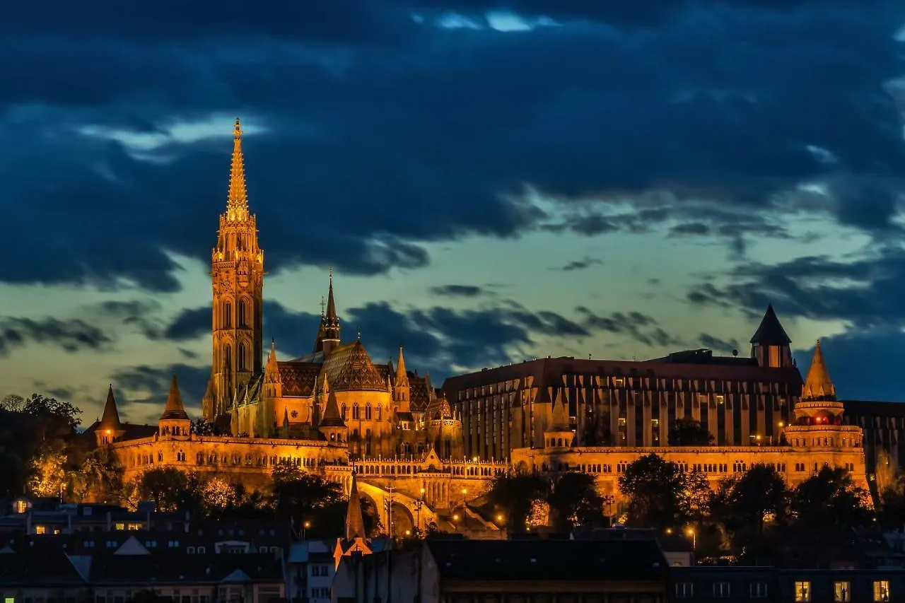 Budapest Hostel Heroes